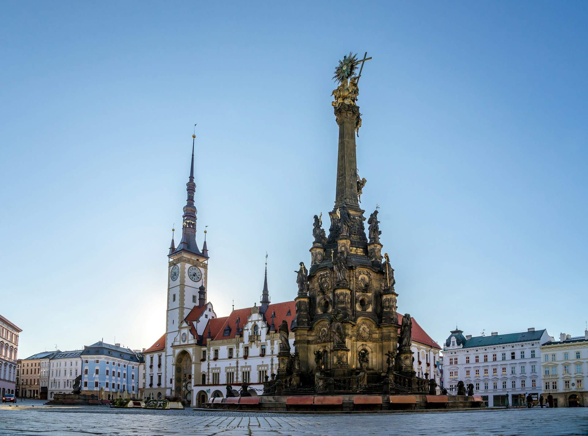 leonhard-niederwimmer-TogLSxuccKc-unsplash.jpg - Get to Know Czech Republic: Best Cities to Visit